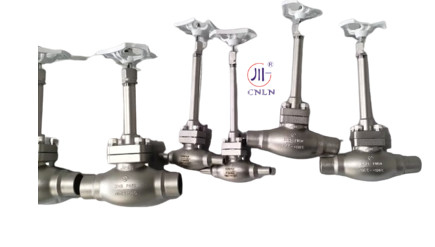 DN15 25 40 PN50 الحامية الصمام الكريوجينيكية الكرة الحديدية - 196 ~ + 80 °C للغاز الطبيعي المسال LOX LIN LAR LCO2