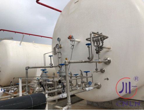 صمام الأمان الكريوجيني عالي الضغط لحاوية LIN LOX LAR للغاز الطبيعي المسال -196-80 C CF8 CF3 4.0Mpa